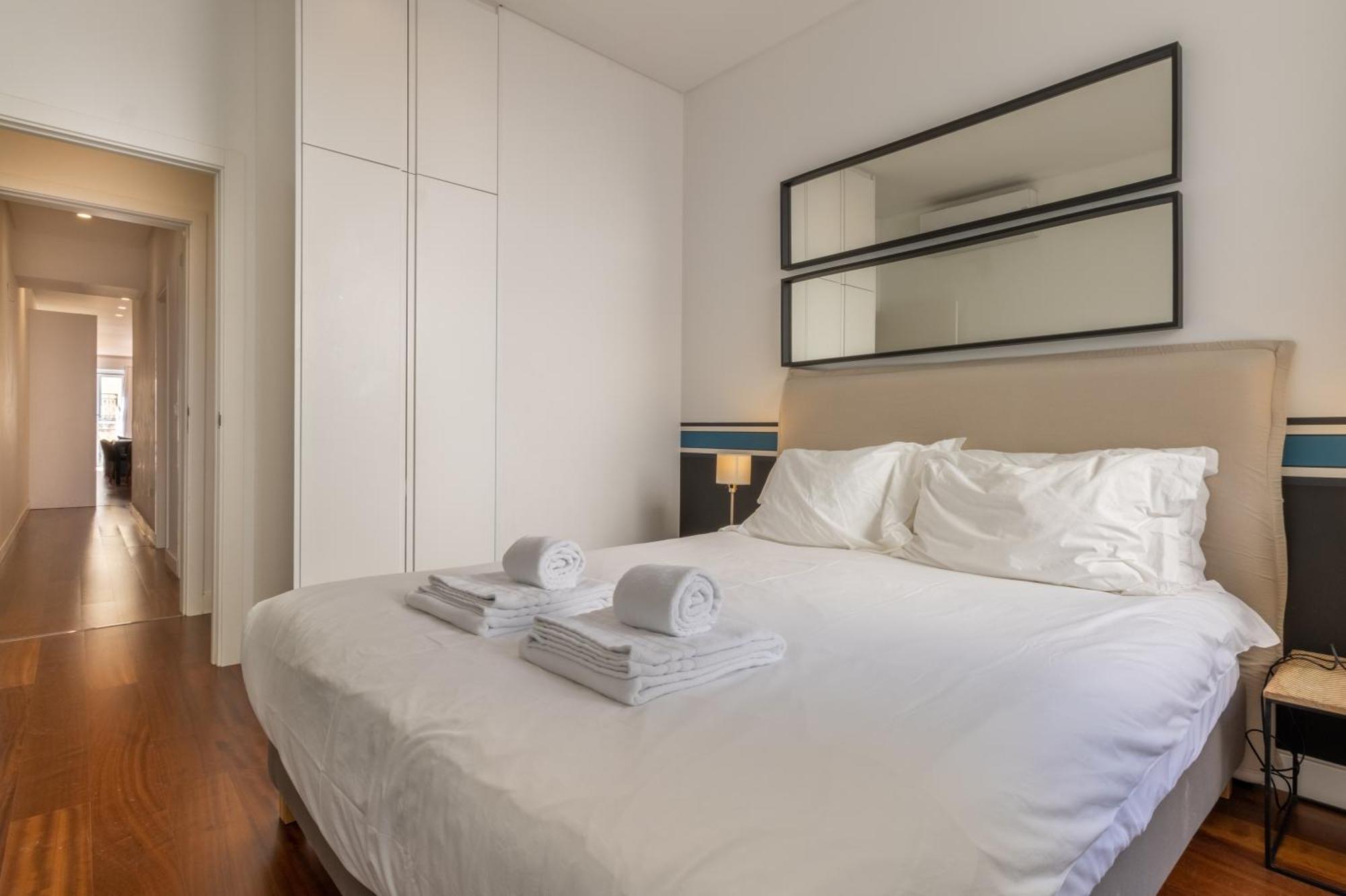 Апартаменты Modern 3Br, Terrace, Ac/Heating & Self Check-In Лиссабон Экстерьер фото