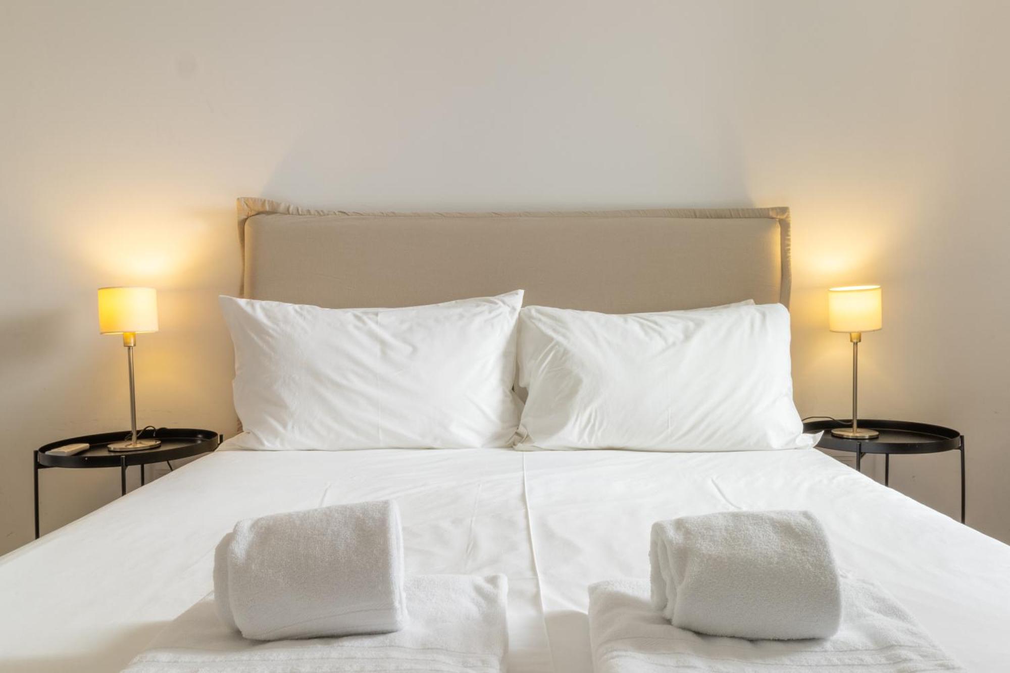 Апартаменты Modern 3Br, Terrace, Ac/Heating & Self Check-In Лиссабон Экстерьер фото
